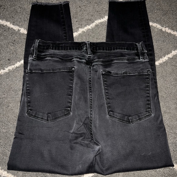 FRAME DENIM Ali High Rise Ankle Cigarette Raw Hem Black Jeans Size 31 - Picture 7 of 8